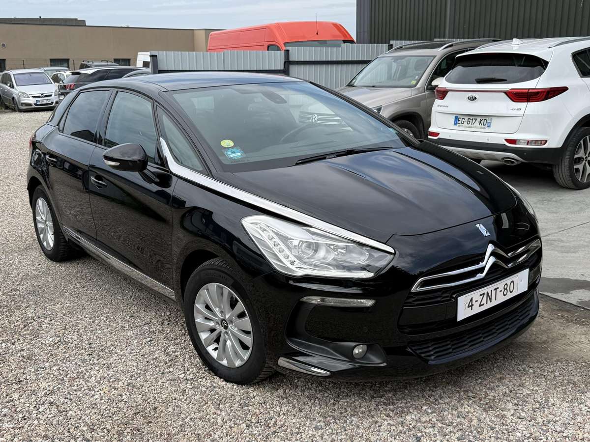 Citroen DS5, 1.6 l., hatchback