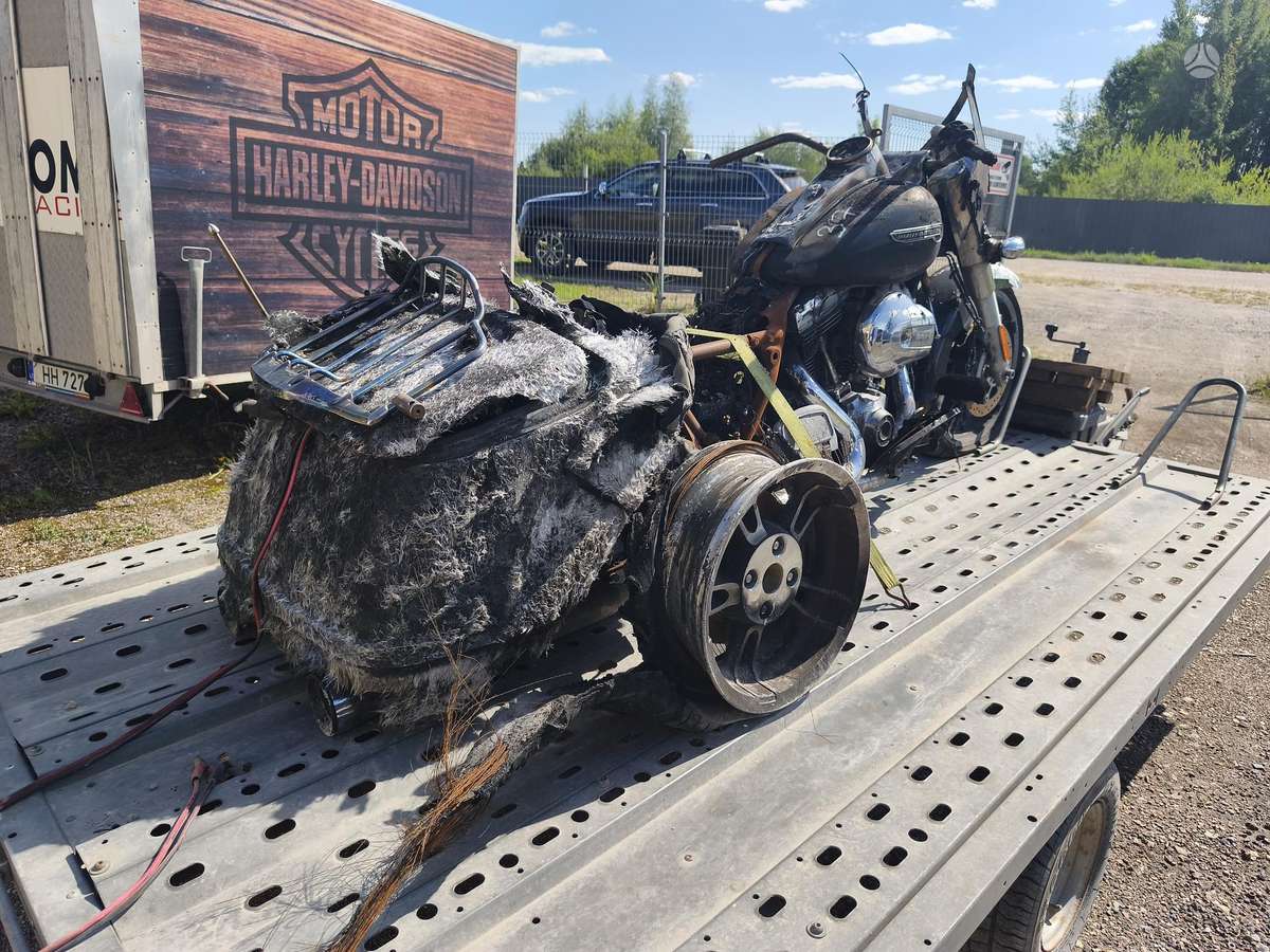 Harley-Davidson FLRT 1700cc, choppers / cruisers / custom