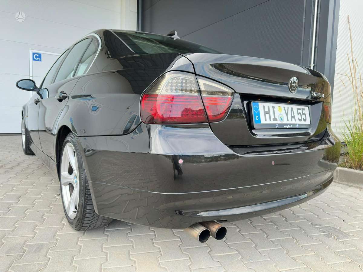 BMW 325, 3.0 l., Седан