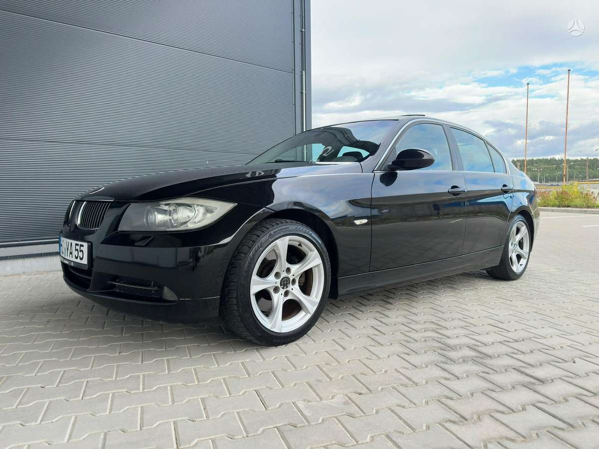 BMW 325, 3.0 l., Седан
