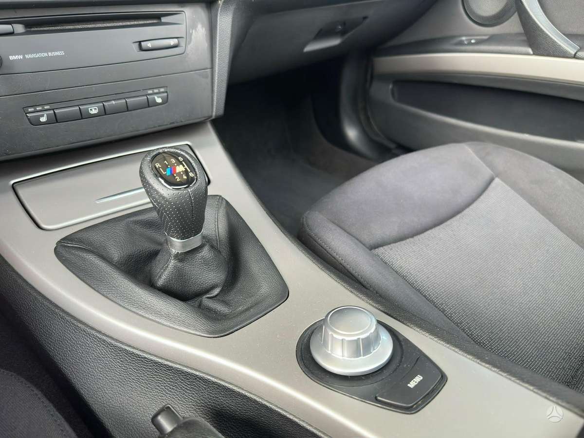 BMW 325, 3.0 l., Седан