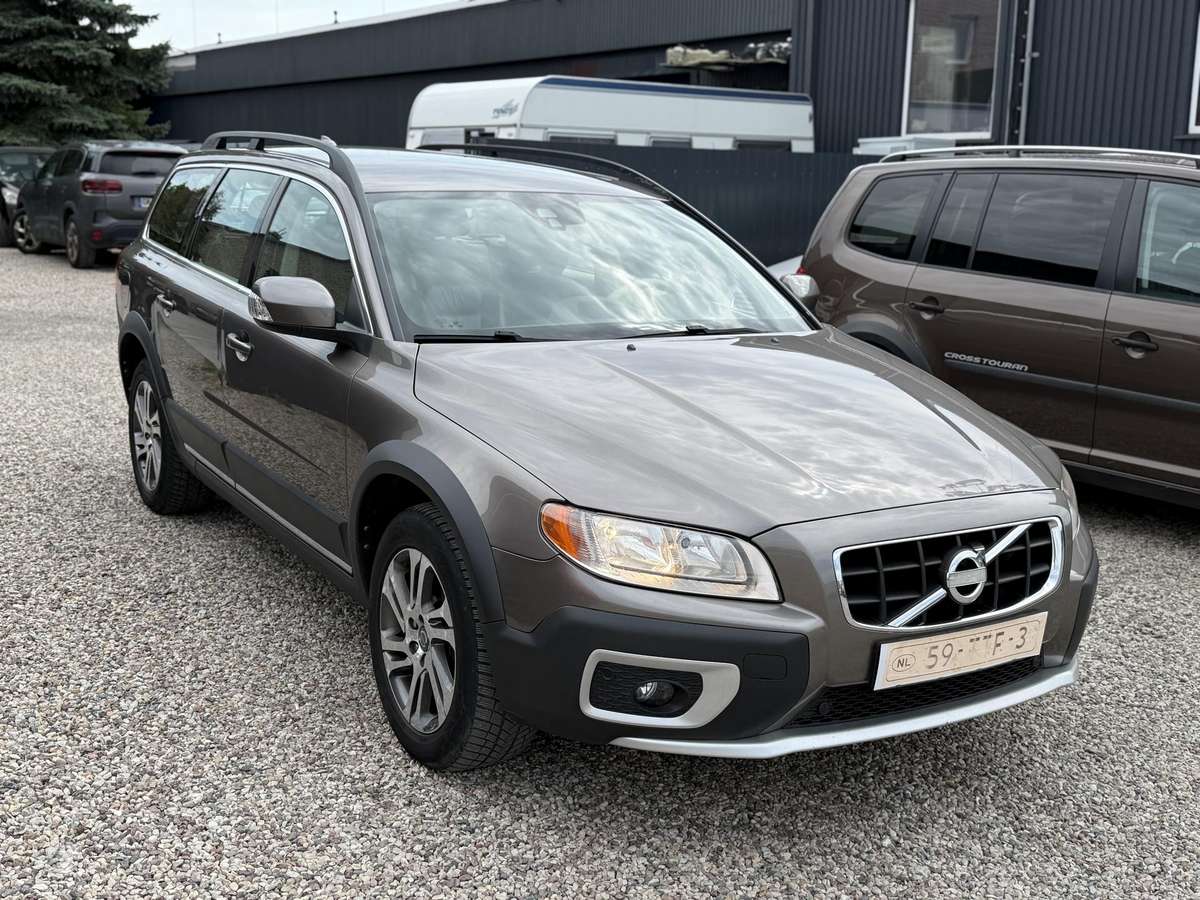 Volvo XC70, 2.4 l., Универсал