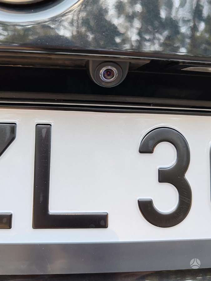 BMW 520, 2.0 l., Седан