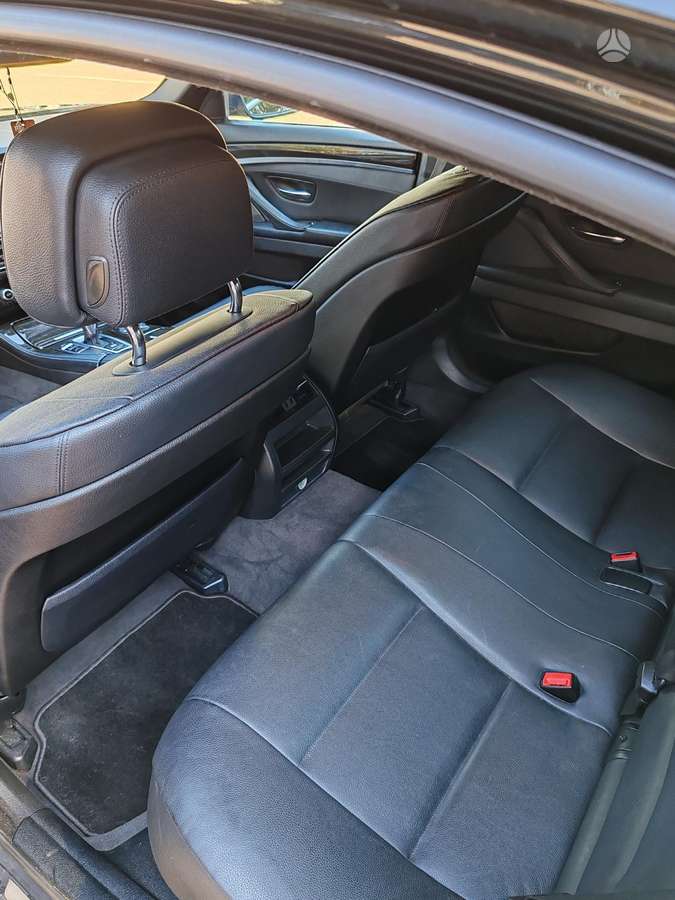 BMW 520, 2.0 l., Седан