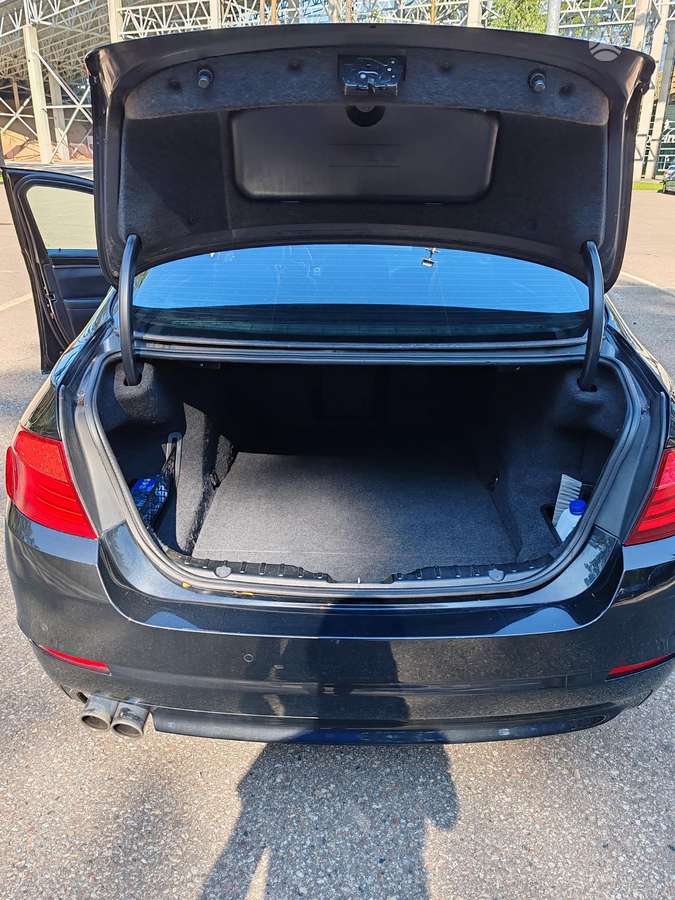 BMW 520, 2.0 l., Седан