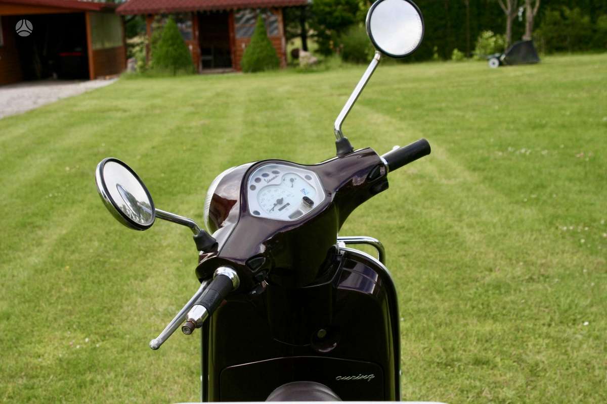 Piaggio Vespa 50cc, мотороллеры / мопеды
