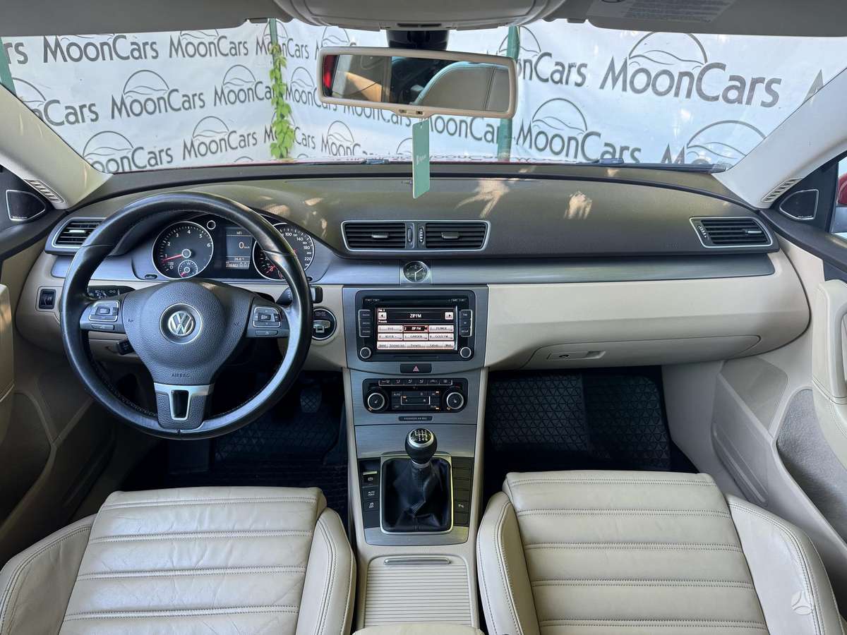 Volkswagen Passat, 1.4 l., Универсал