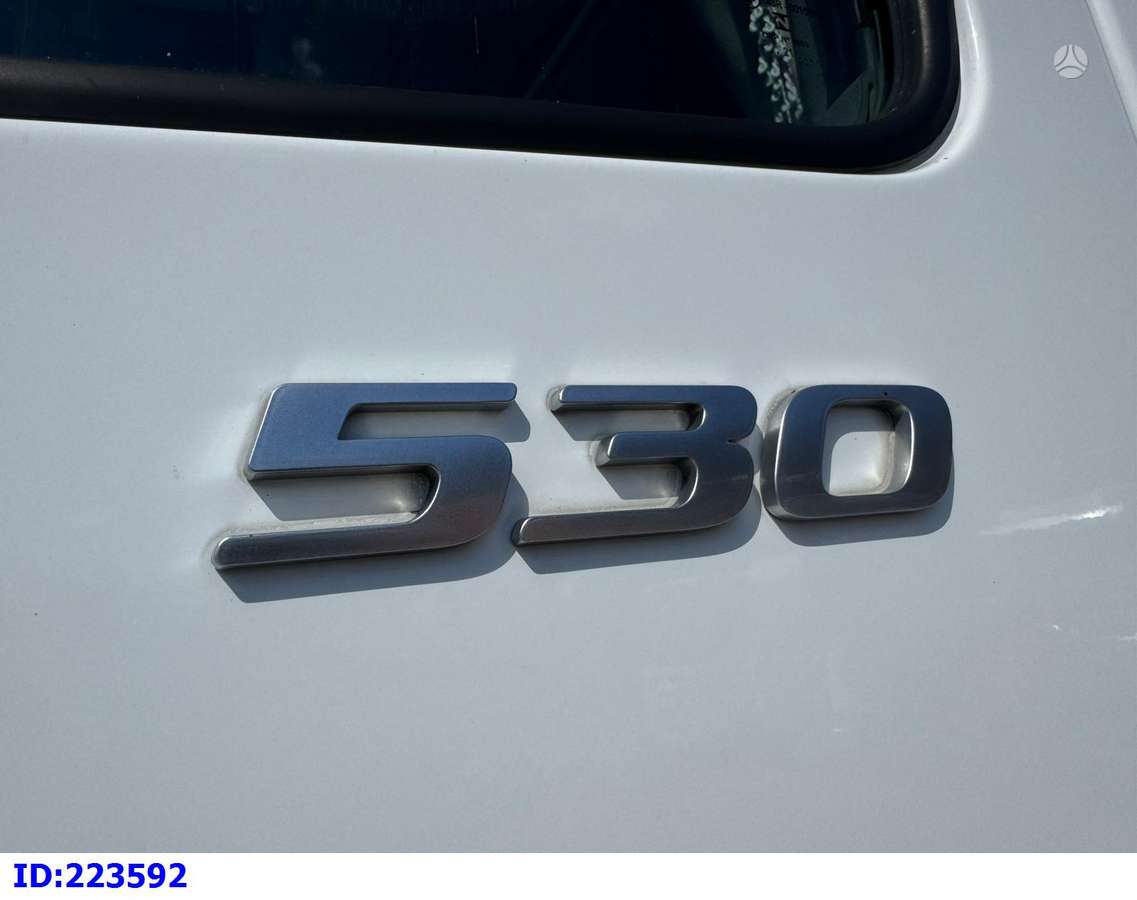 DAF XF 530 8x4 (Steering Axle), шасси
