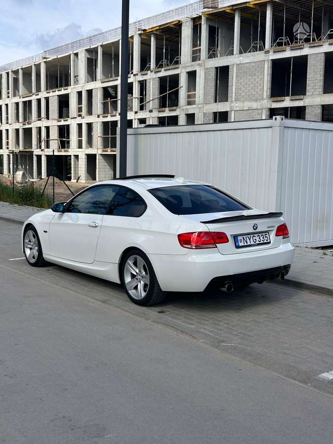 BMW 335, 3.0 l., coupe