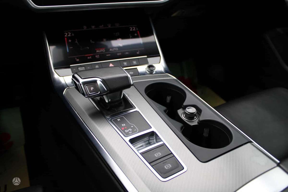 Audi A6, 2.0 l., Универсал