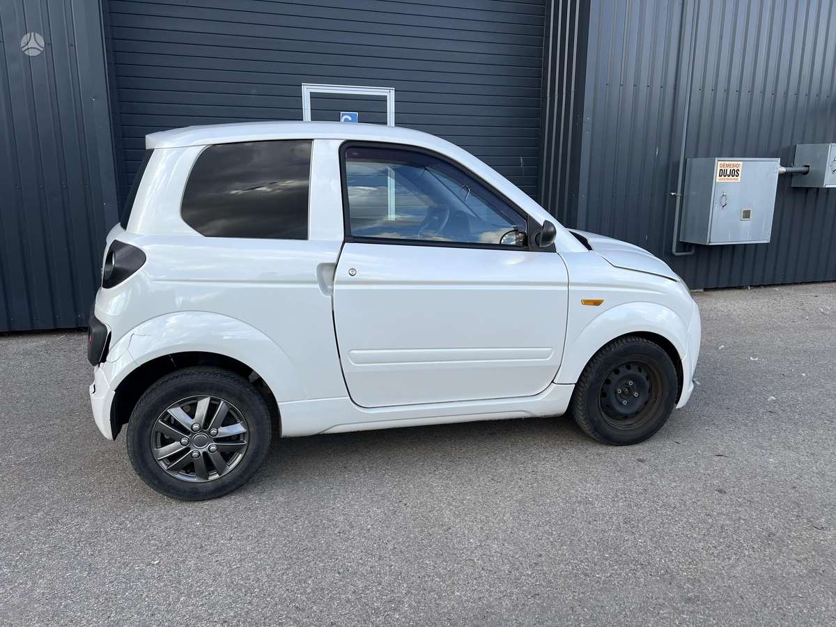 Microcar Mgo, 0.5 l., hatchback