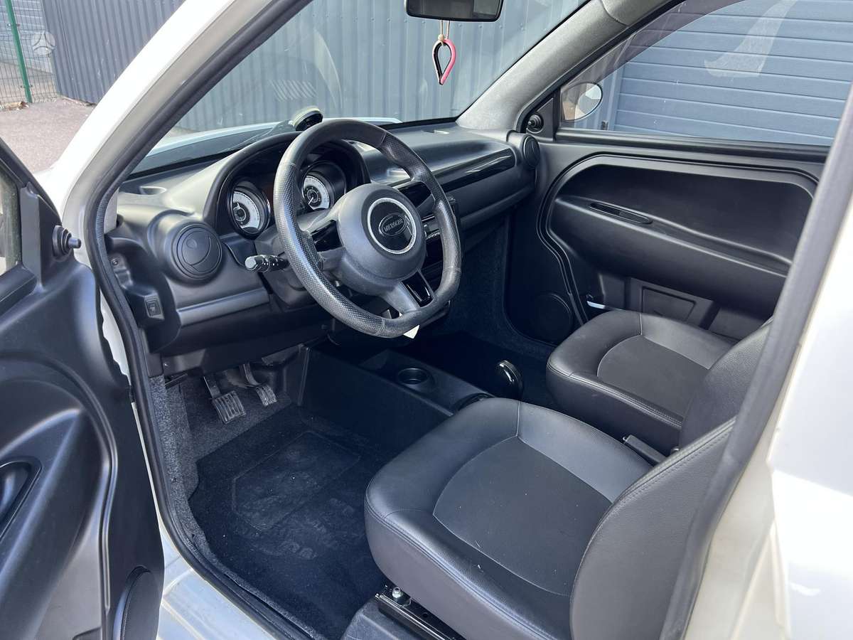 Microcar Mgo, 0.5 l., hatchback