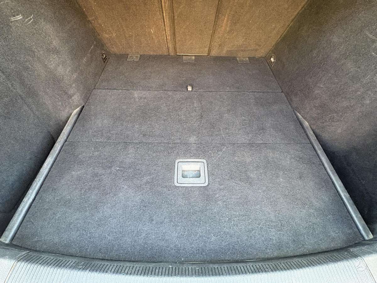 Volkswagen Golf - 9