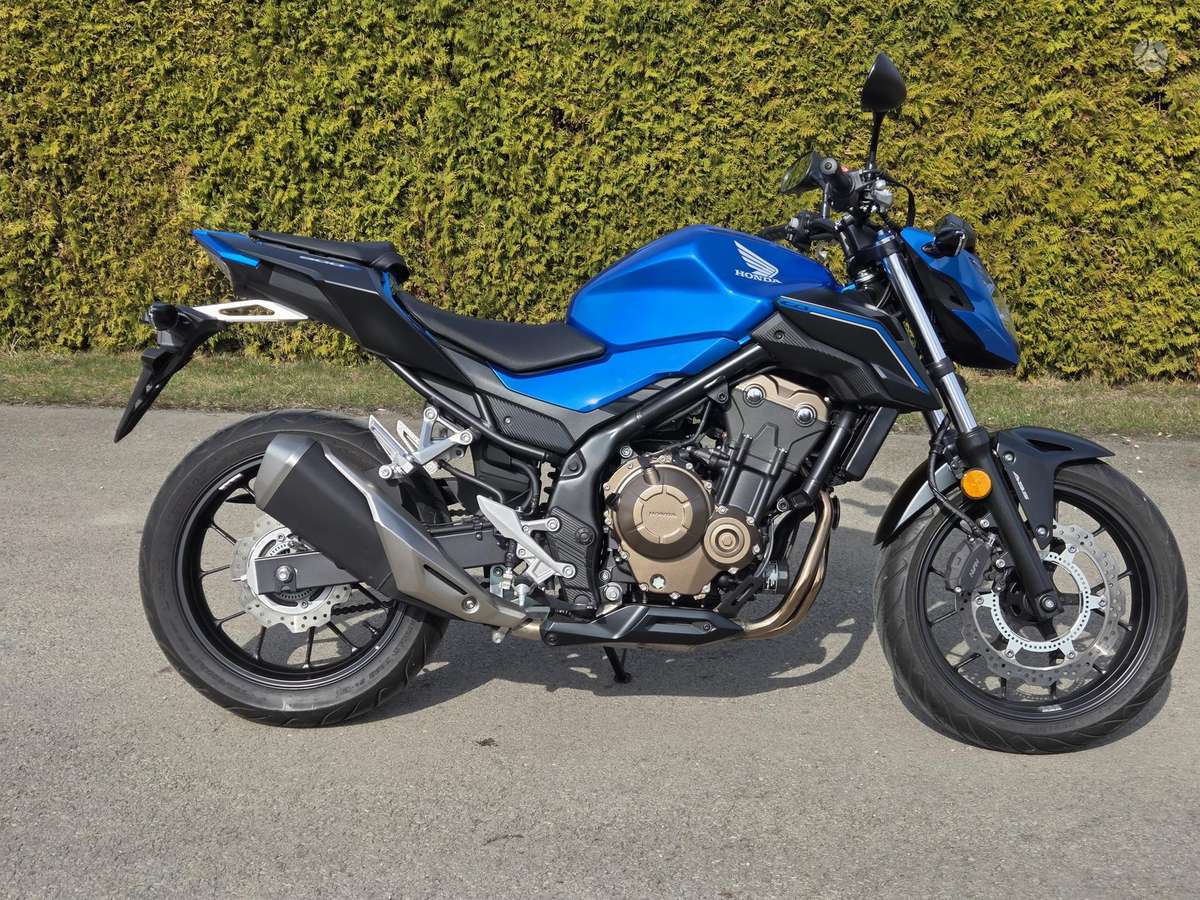 Honda CB 500cc, street / classic
