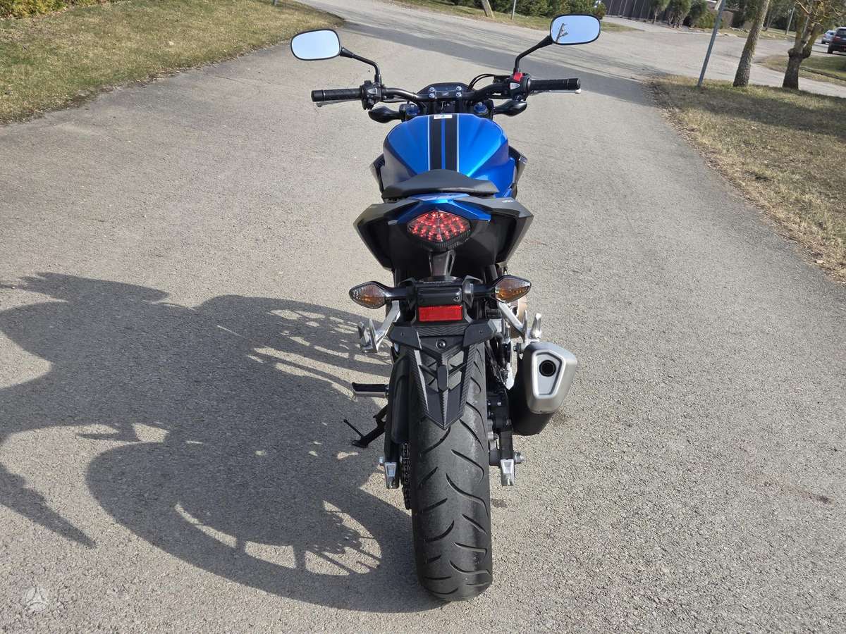 Honda CB 500cc, street / classic