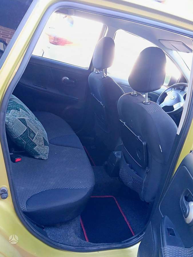 Nissan Note, 1.5 l., hatchback