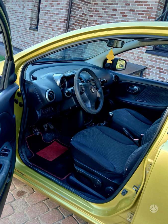 Nissan Note, 1.5 l., hatchback