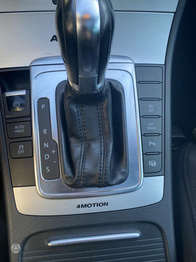 Volkswagen Passat Alltrack - 8