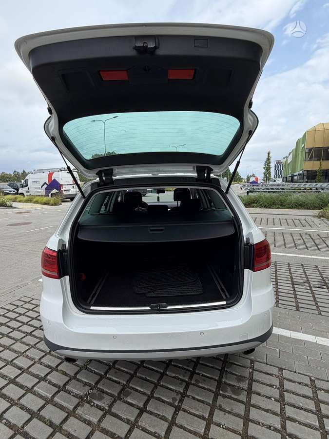 Volkswagen Passat Alltrack - 6