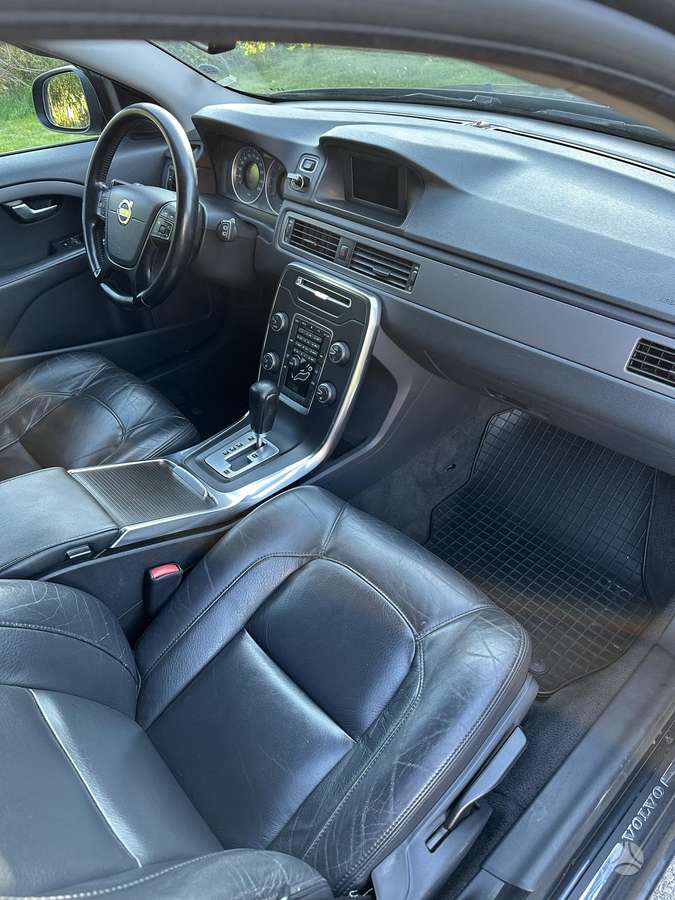 Volvo V70, 2.0 l., wagon