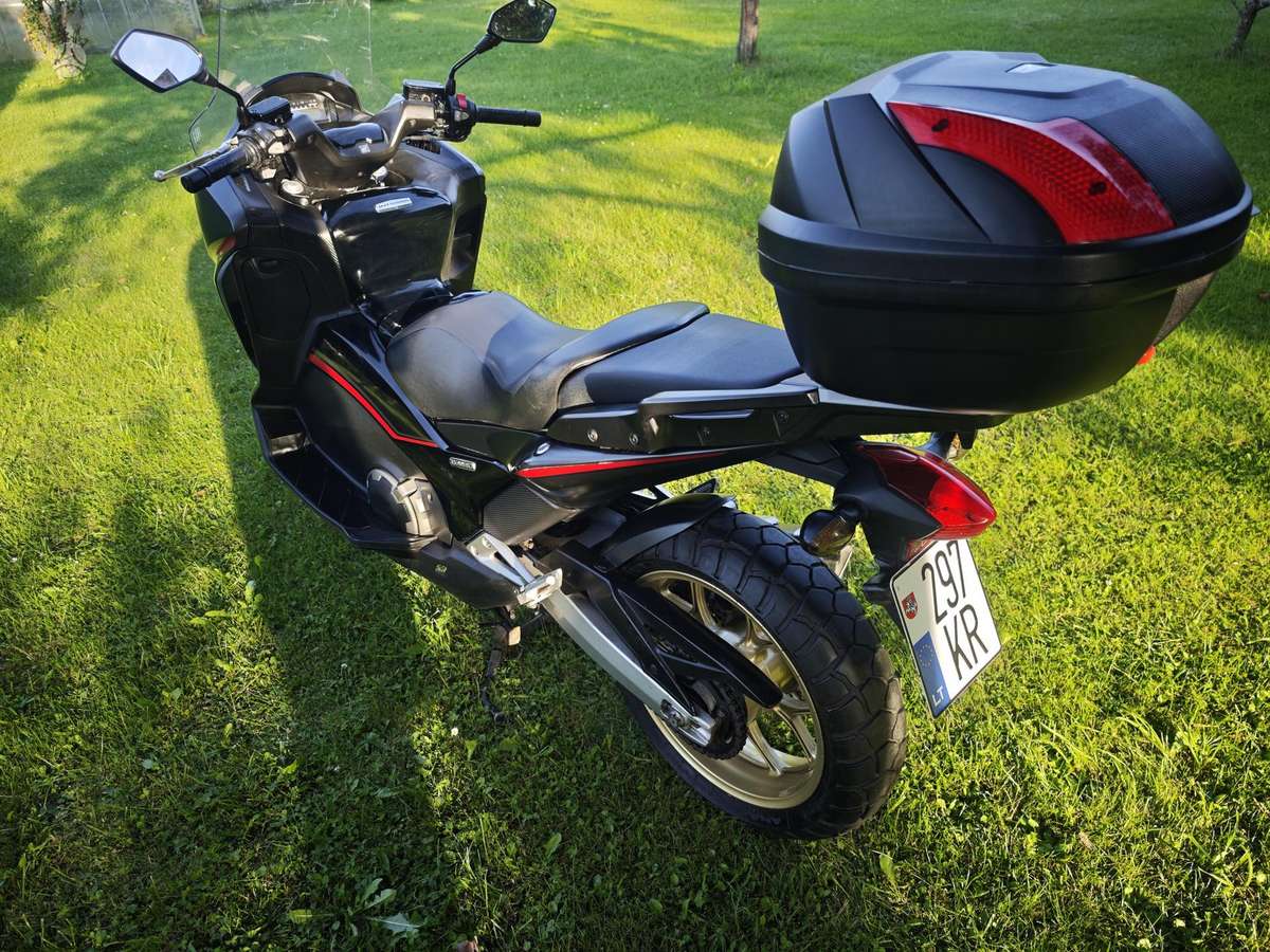 Honda NC 750cc, scooters / mopeds