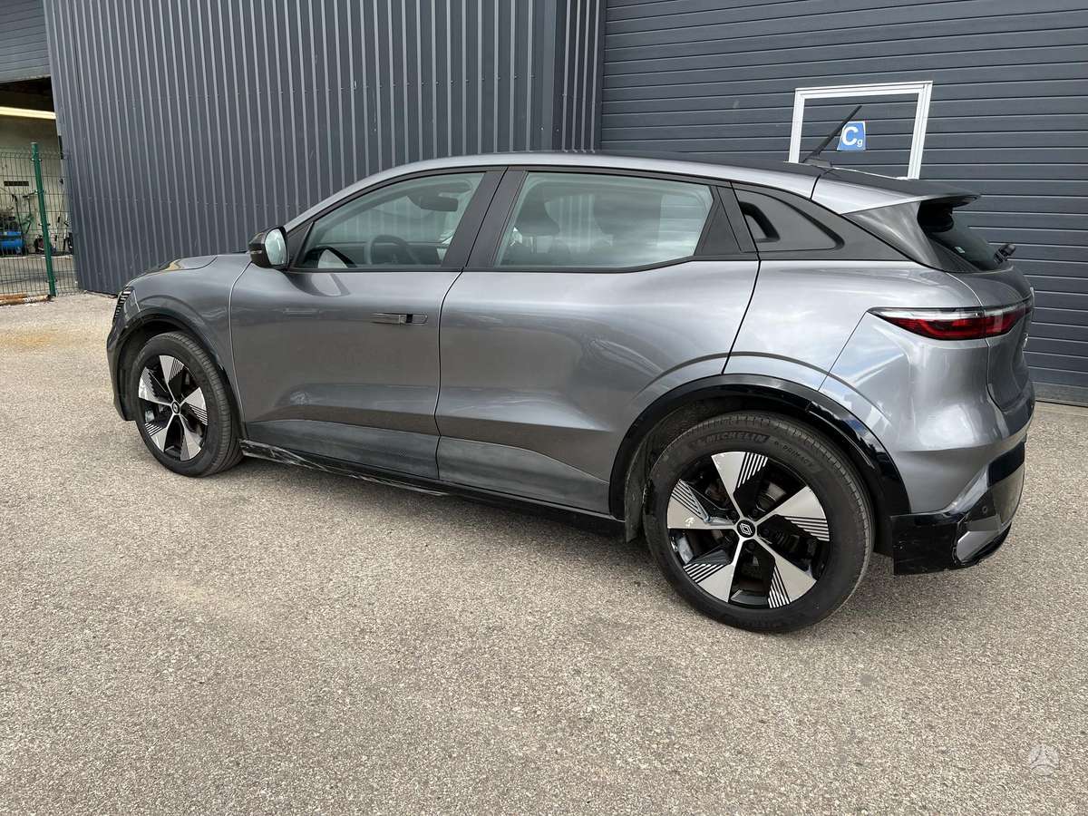 Renault Megane E-Tech, 60 kWh, hatchback
