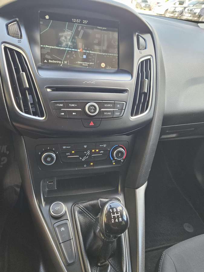 Ford Focus, 1.0 l., Универсал
