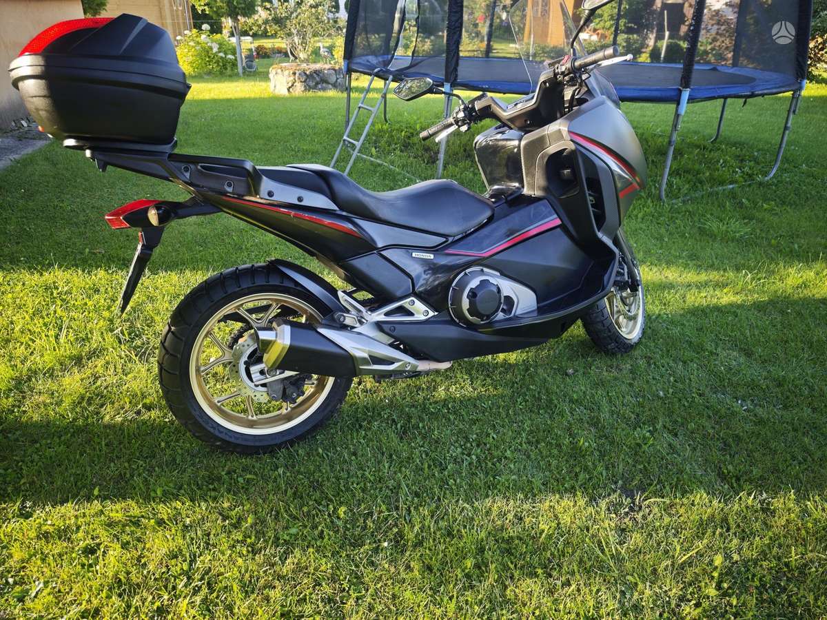 Honda NC 750cc, scooters / mopeds