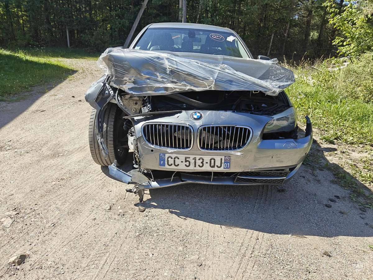 BMW 525, 2.0 l., Седан