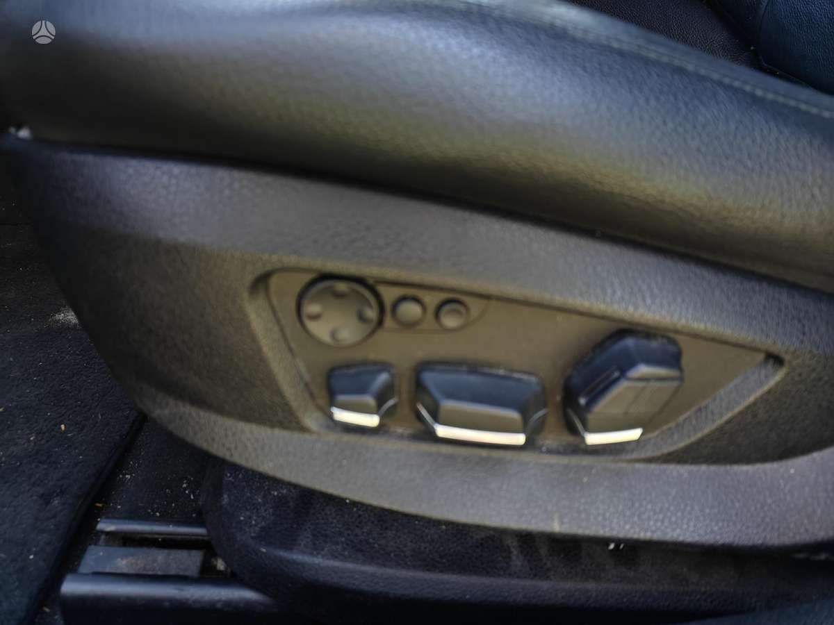 BMW 525, 2.0 l., Седан