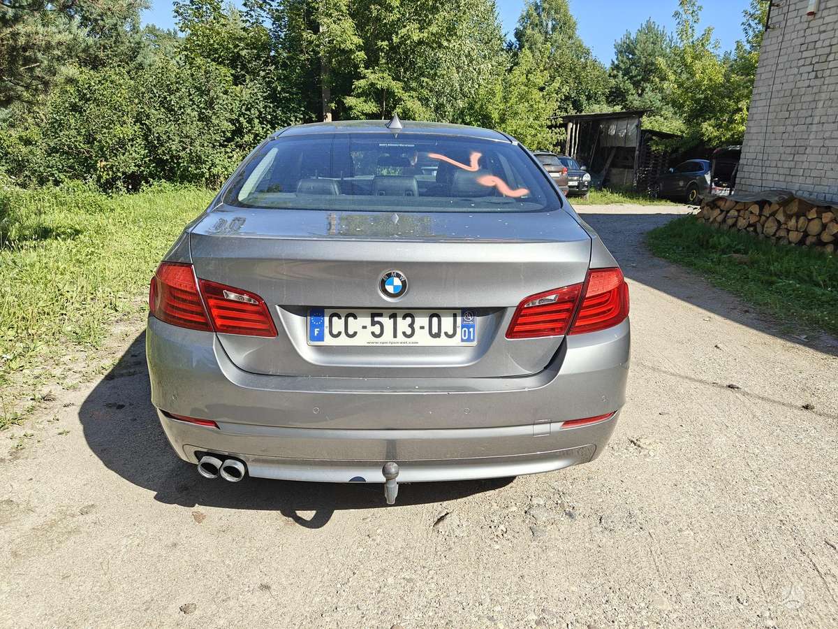 BMW 525, 2.0 l., Седан