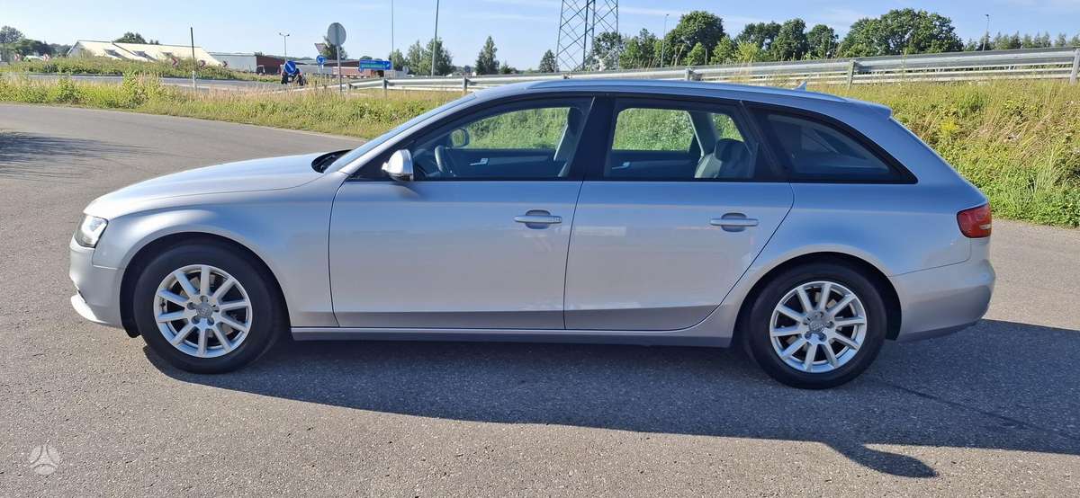 Audi A4, 2.0 l., universalas