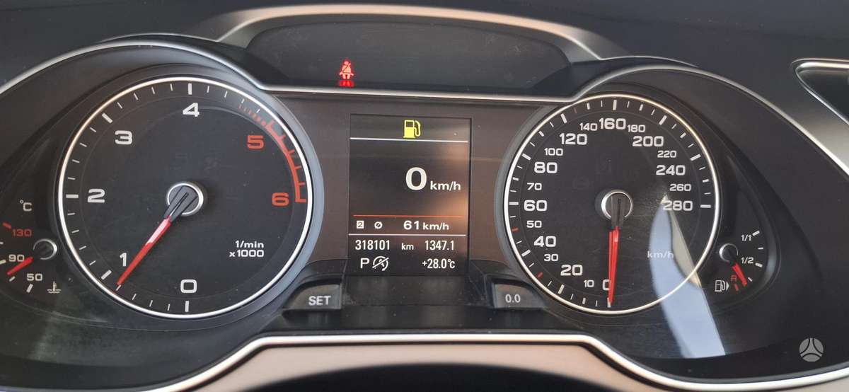 Audi A4, 2.0 l., universalas