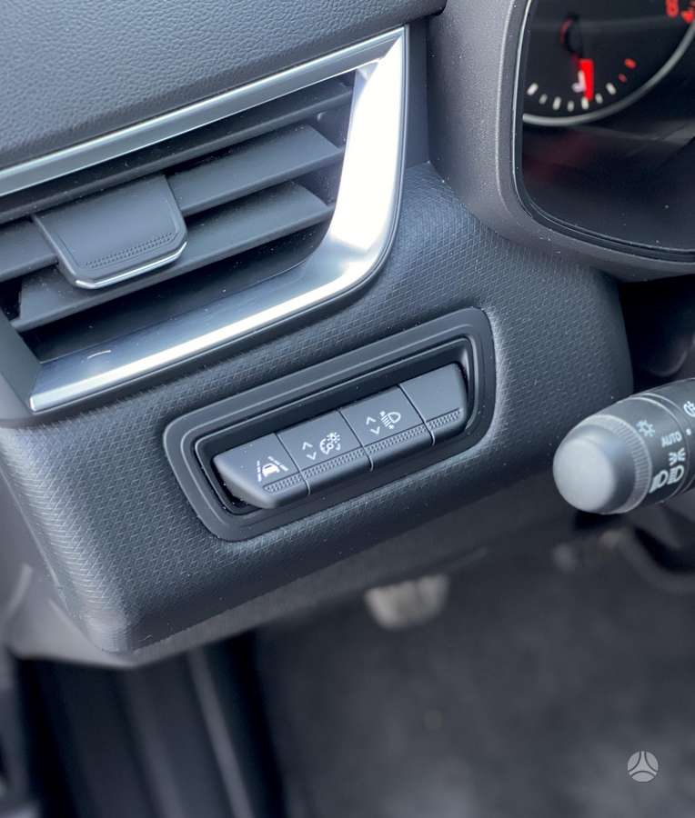 Renault Clio, Хэтчбек