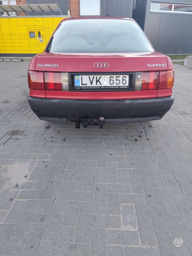 Audi 80, 1.6 l., Седан