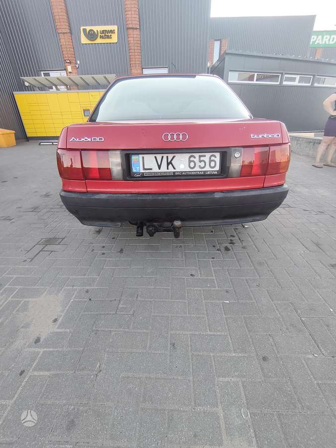 Audi 80, 1.6 l., Седан