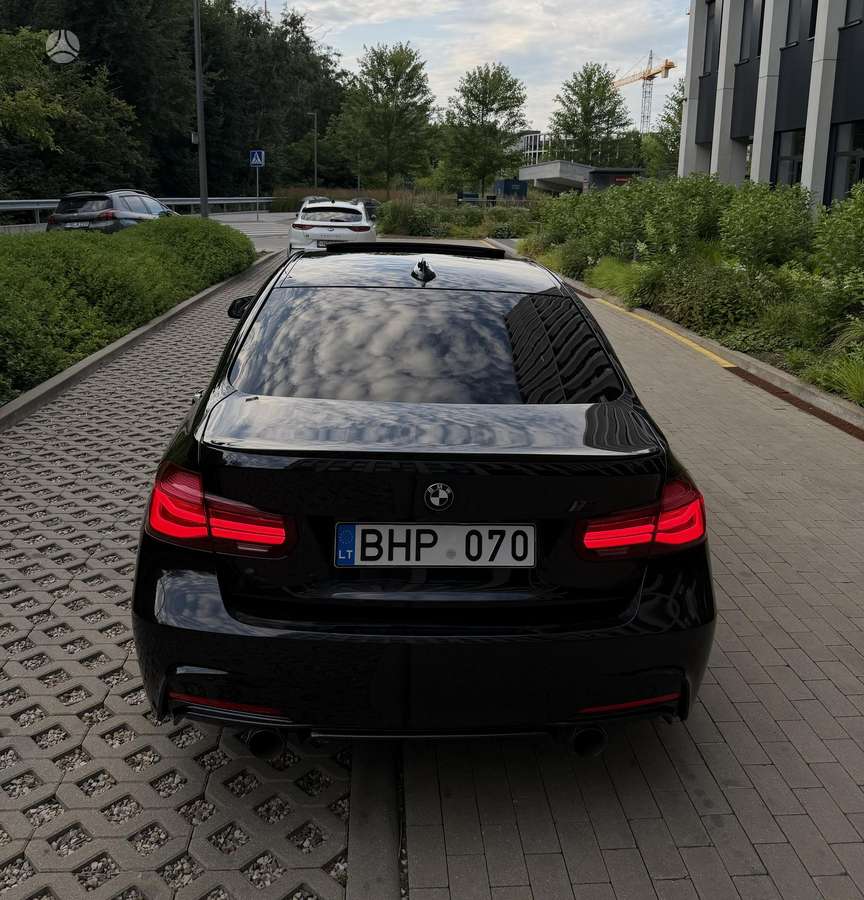 BMW 325, 2.0 l., Седан