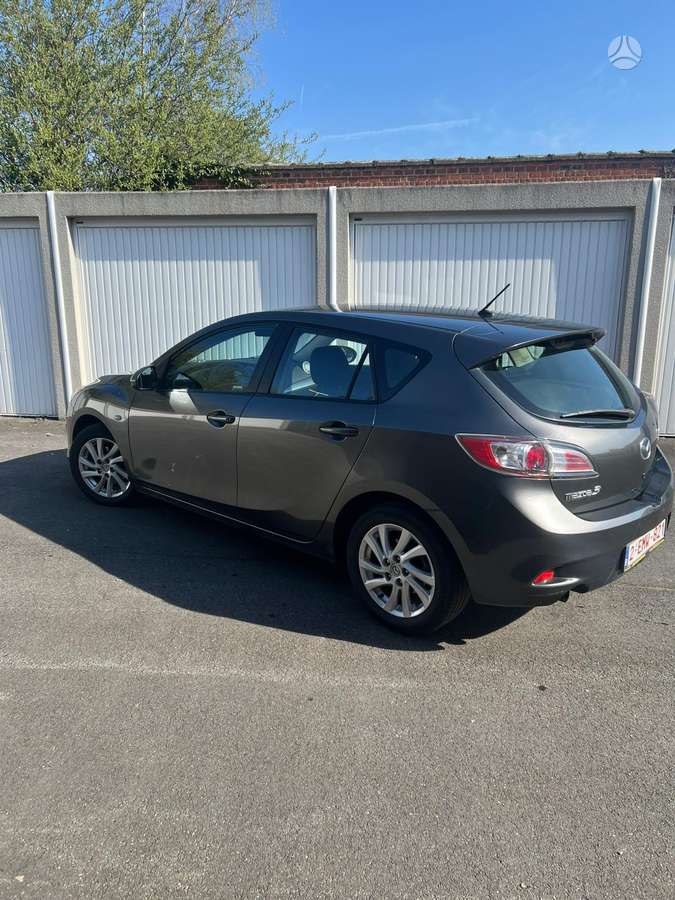 Mazda 3, 1.6 l., Хэтчбек