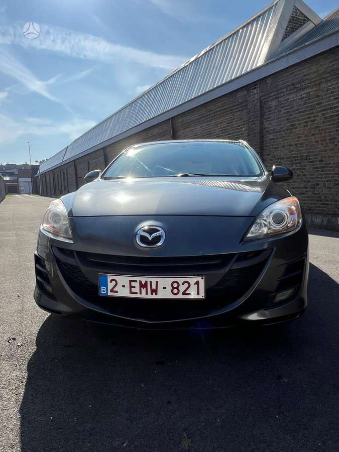 Mazda 3, 1.6 l., Хэтчбек