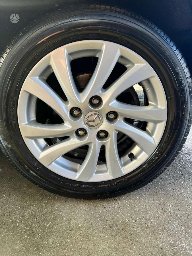 Mazda 3, 1.6 l., Хэтчбек