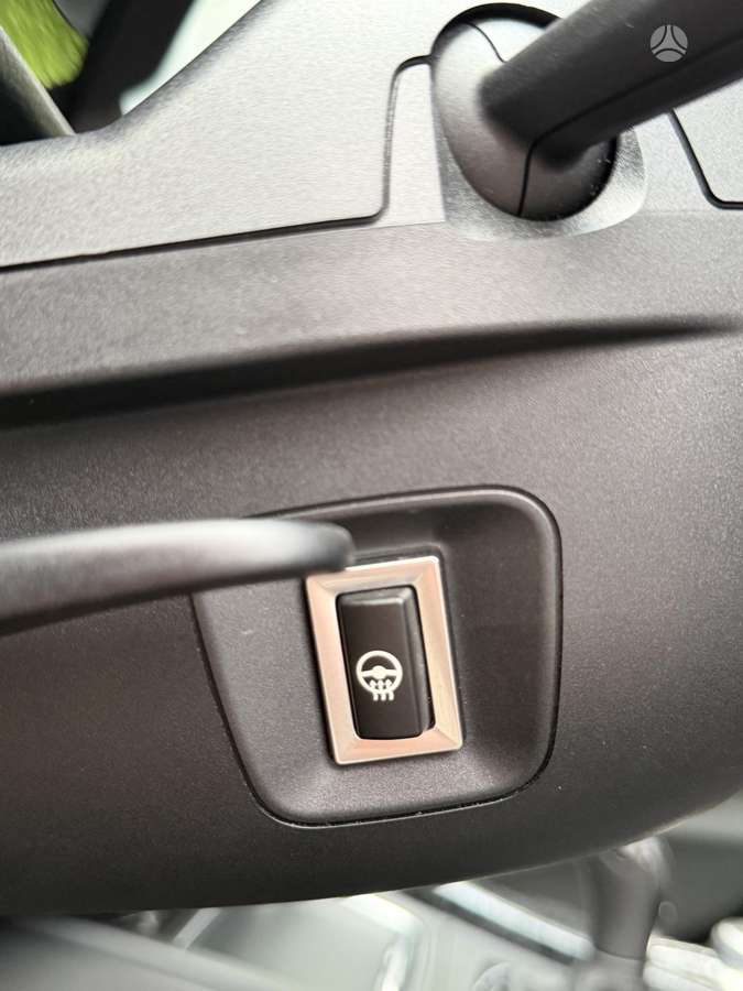 BMW 325, 2.0 l., Седан