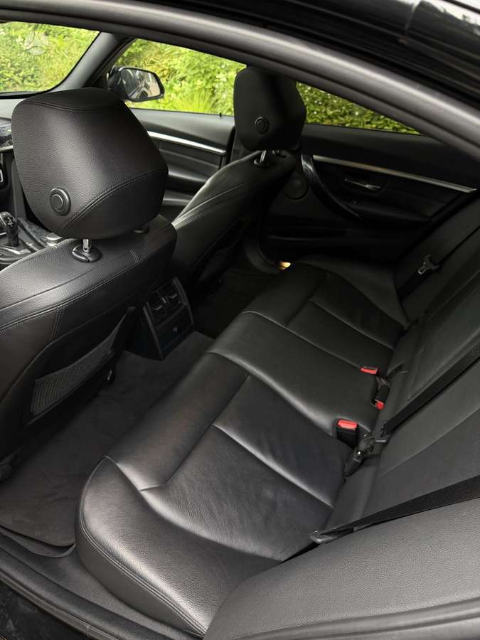 BMW 325, 2.0 l., Седан