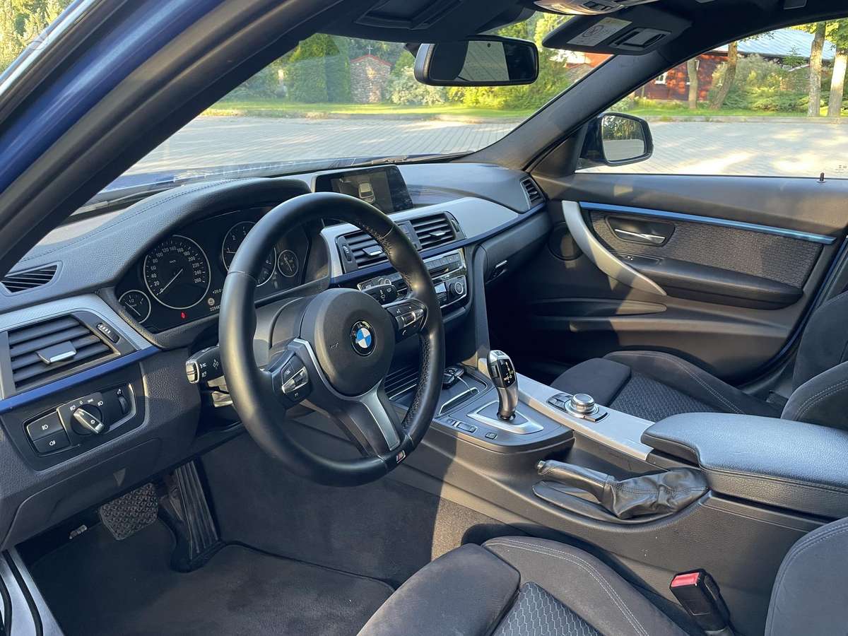 BMW 320, Универсал