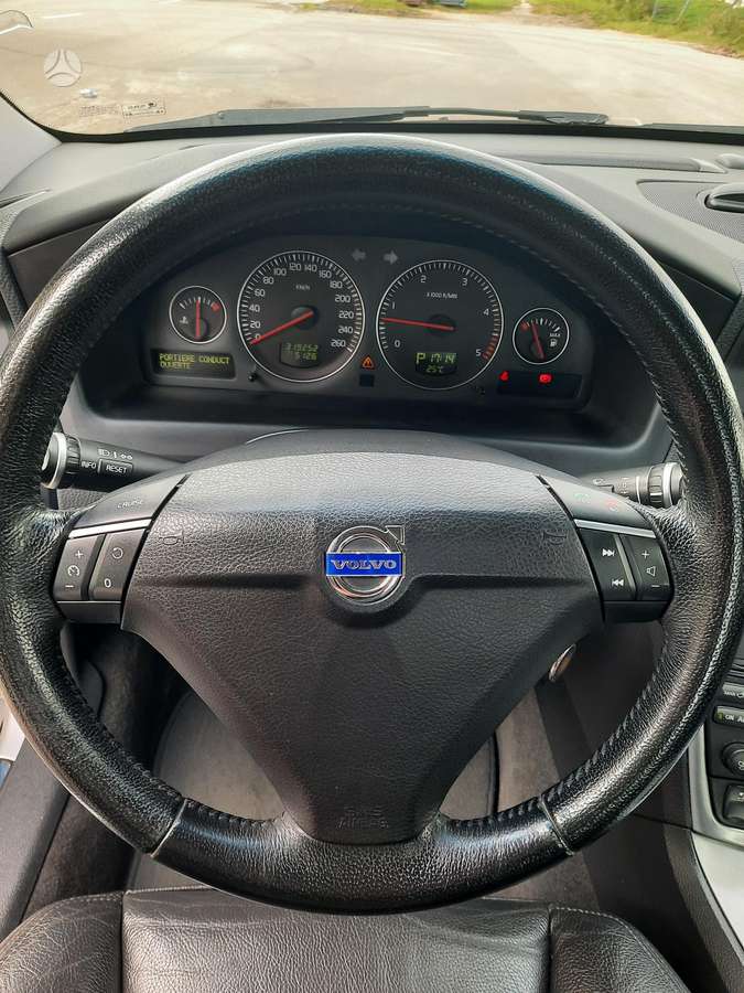 Volvo S60, 2.4 l., Седан