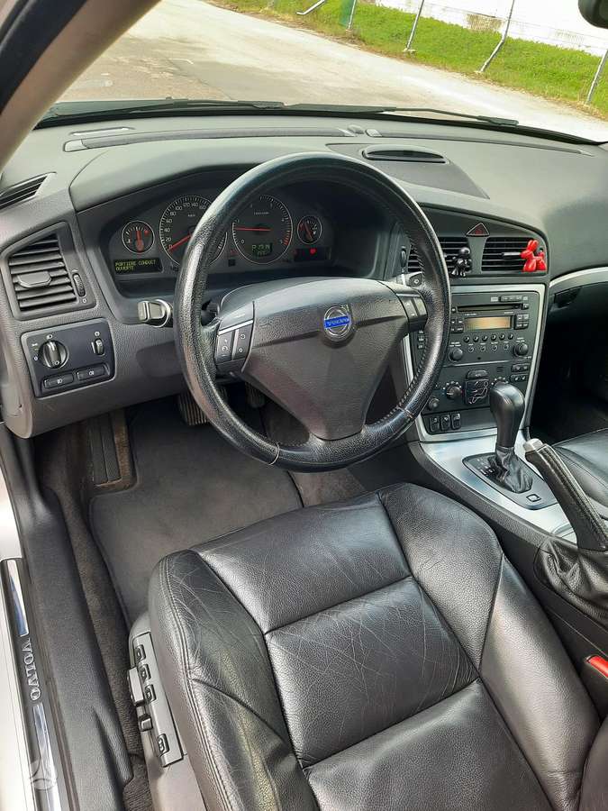 Volvo S60, 2.4 l., Седан
