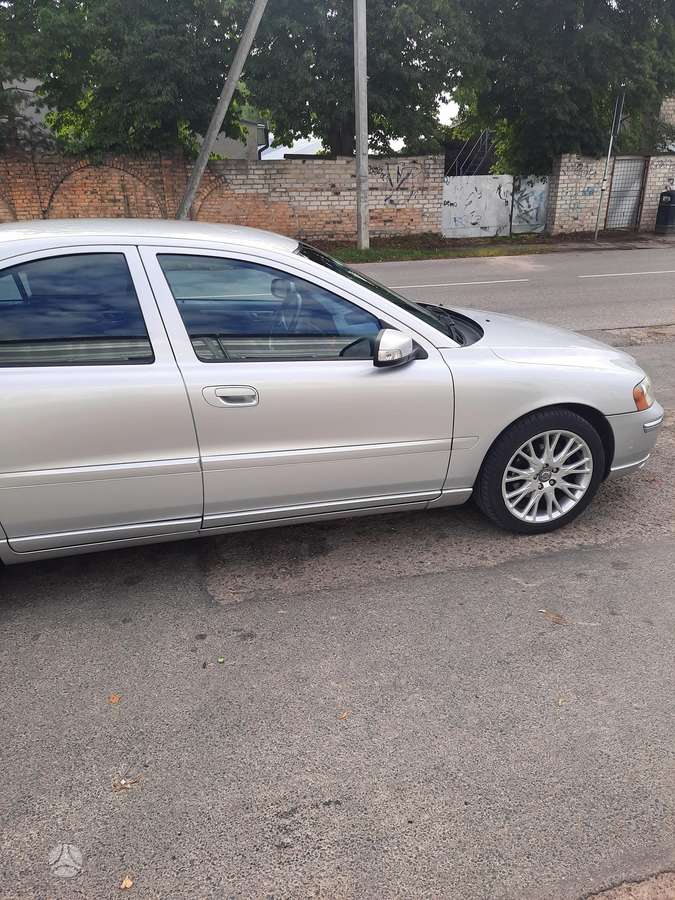 Volvo S60, 2.4 l., Седан