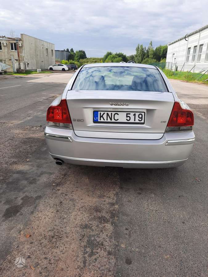 Volvo S60, 2.4 l., Седан
