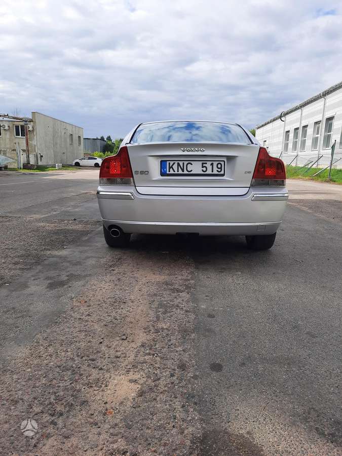 Volvo S60, 2.4 l., Седан