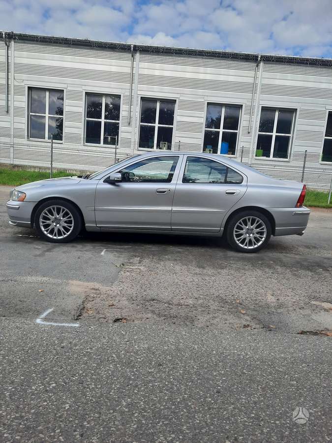 Volvo S60, 2.4 l., Седан