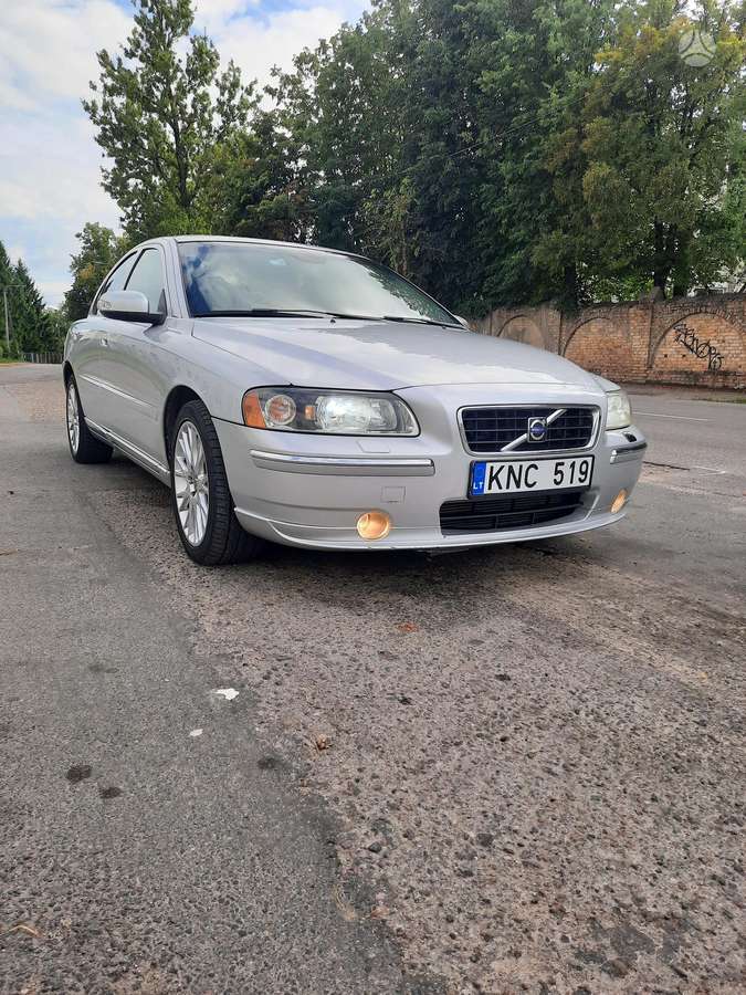 Volvo S60, 2.4 l., Седан